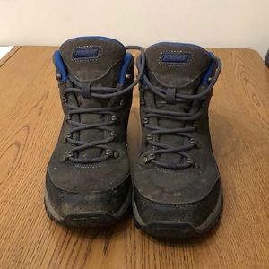 Cabela’s Women’s Hiking Boots.